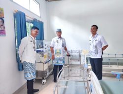 Pj Sekda Pesibar Hadiri Bimtek dan Pembinaan Terpadu Tenaga Kesehatan di Puskesmas Karya Penggawa