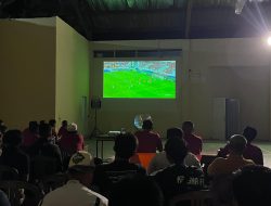 Nobar Piala Asia U-23, Polisi Kumpul Bareng Masyarakat Saksikan Timnas VS Uzbekistan 