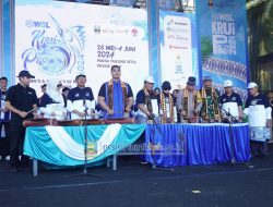 Pembukaan WSL Krui Pro 2024 Berlangsung Meriah