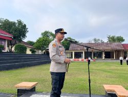 Apel Jam Pimpinan, Kapolres Way Kanan Ajak Personel Tingkat Pelayanan Makin Baik