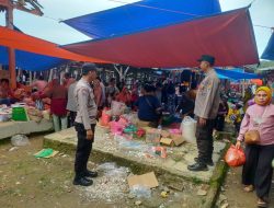 Berikan Edukasi Kamtibmas, Polisi Laksanakan Patroli KRYD di Pasar Senin Negeri Baru
