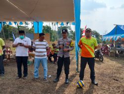 Bhabinkamtibmas Kampung Bonglai Briptu M. Noviar Hadiri Pembukaan Perlombaan dalam Rangka HUT RI ke-79