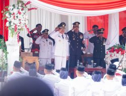 Pemkab Pesibar Gelar Upacara Peringatan HUT RI Ke-79