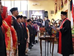 Anggota DPRD Lampung Barat yang Baru Dilantik Diminta Perkuat Peran Legislatif