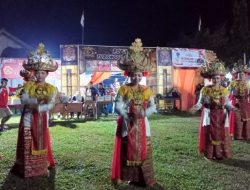 Tari Sembah Buka Malam Puncak Peringatan HUT RI ke-79 di Kampung Donomulyo