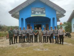Jelang Pilkada 2024, Polisi dan TNI Berikan Pelatihan Linmas di Way Tuba