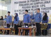 Pj. Sekdaprov Lampung Lantik Pejabat Fungsional dan Serahkan 140 SK PNS di Lingkungan Pemerintah Provinsi Lampung