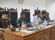 Sekda Pesibar Jon Edwar buka kegiatan HLM TPID Pesibar