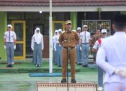 Jadi Pembina Upacara di SMAN 1 Liwa Parosil Mabsus Paparkan Beasiswa Kedokteran Gigi