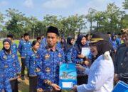 Peringatan HUT Way Kanan Ke-26, PLT Bupati Way Kanan Serahkan SK CPNS Formasi 2024