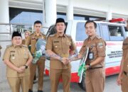 Serahkan Ambulance ke puskesmas, Bupati Dedi Irawan: Gunakan untuk kepentingan Masyarakat tanpa Diskriminasi