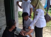 Puskesmas Way Krui Tinjau dan Layani Warga Terdampak Banjir di Labuhan Mandi