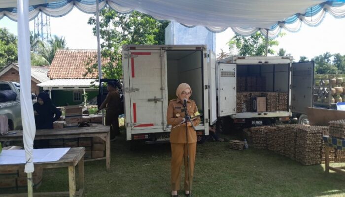 Bupati Way Kanan Buka Operasi Pasar Murah Dan Pelatihan UMKM